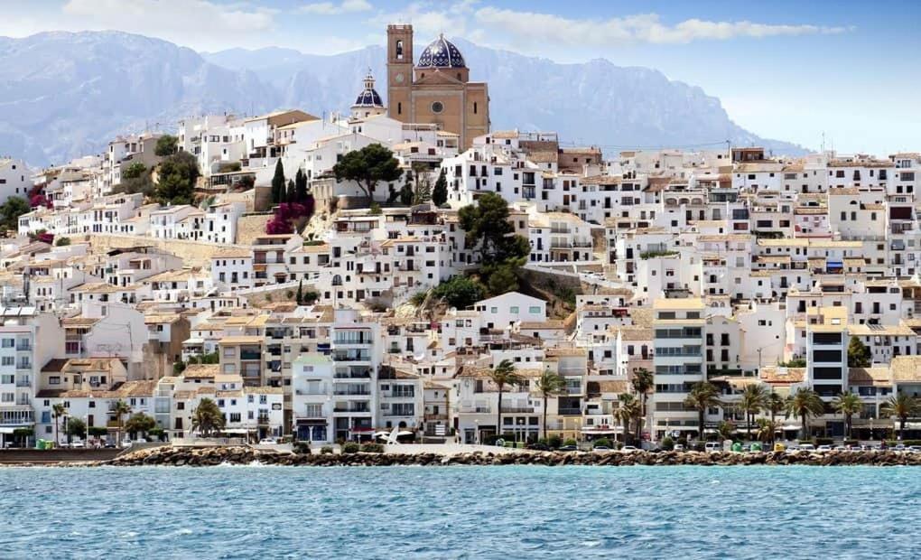 Luxurious Appartement Mediterraneo アルテア エクステリア 写真