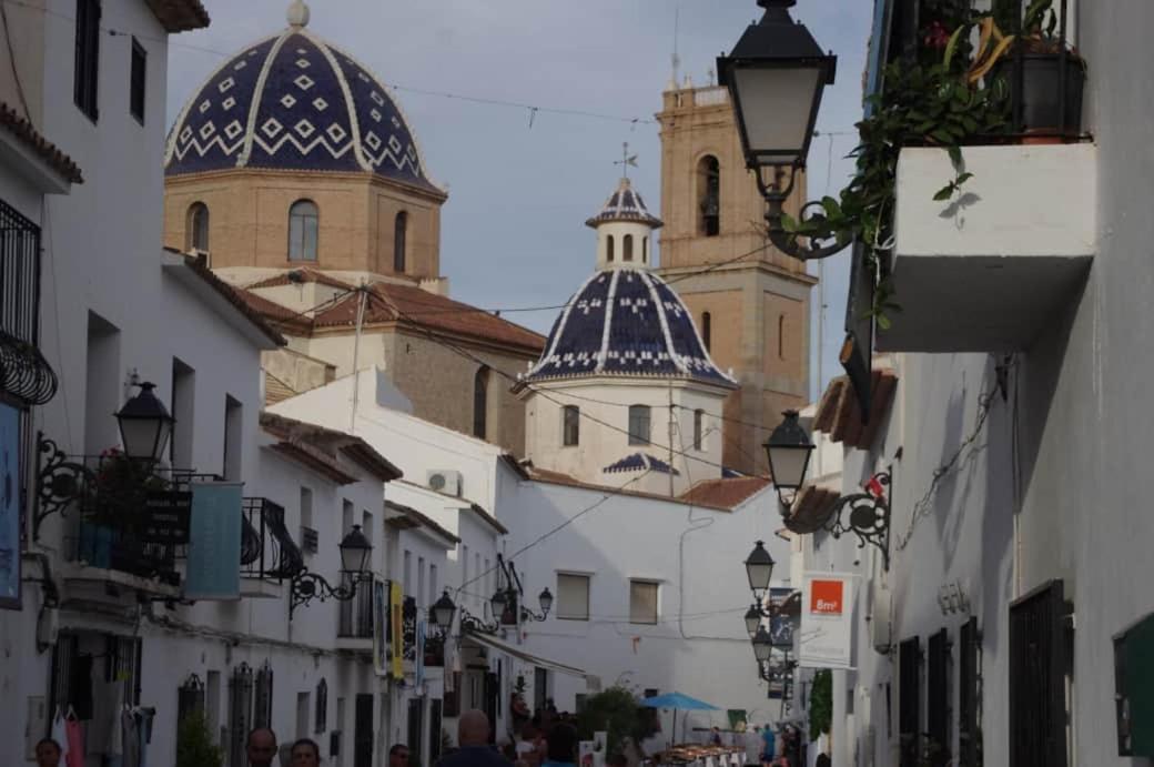 Luxurious Appartement Mediterraneo アルテア エクステリア 写真